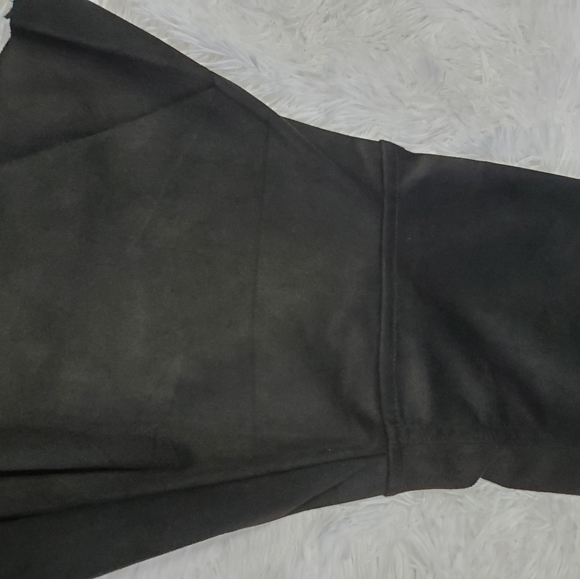 NWT!! INDIGO REIN BLACK VELVET SMOOTH MEDIUM RISE FUT & FLARE BELL BOTTOMS! - Picture 11 of 16